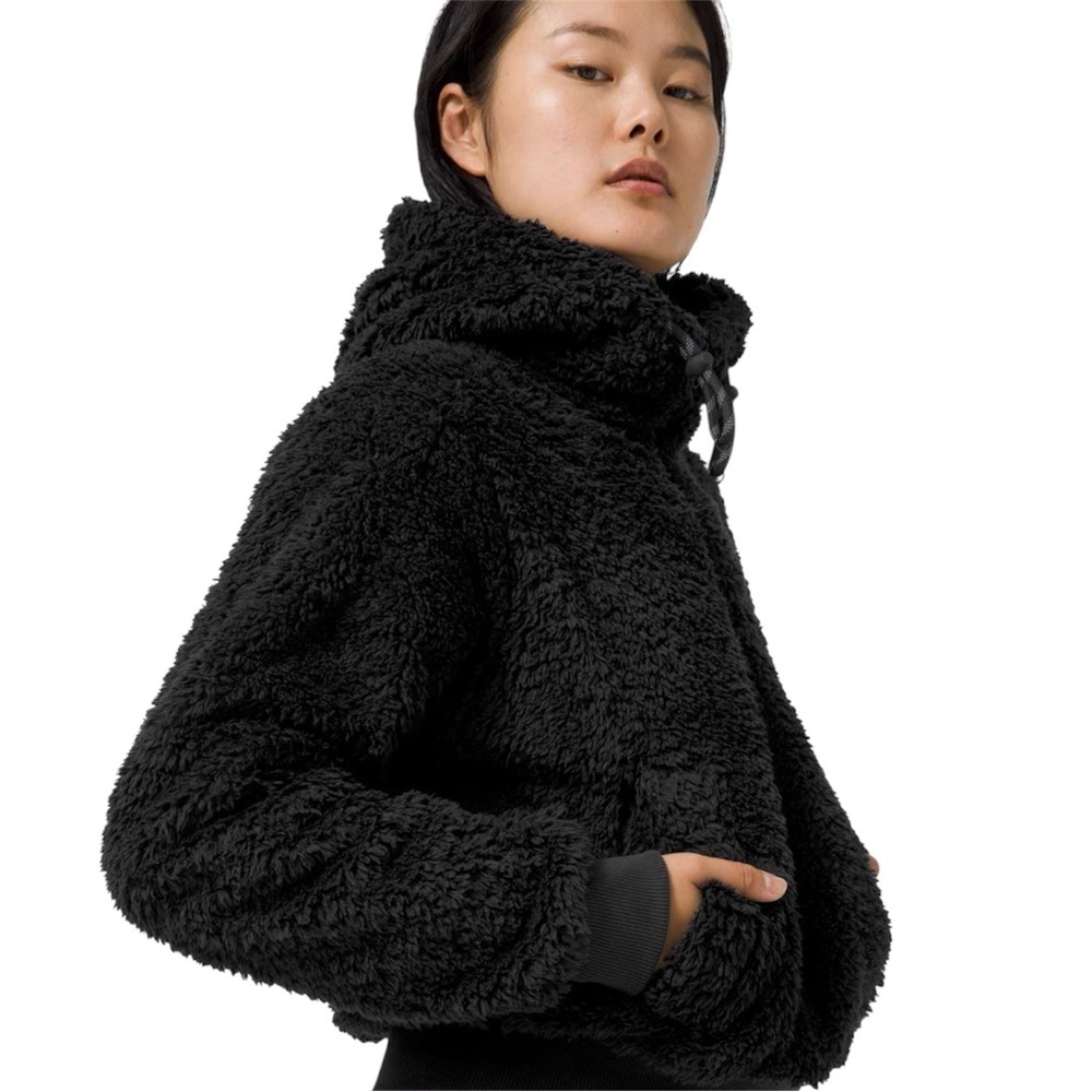 LULULEMON Oh So Sherpa Half Zip Hoodie Size 2